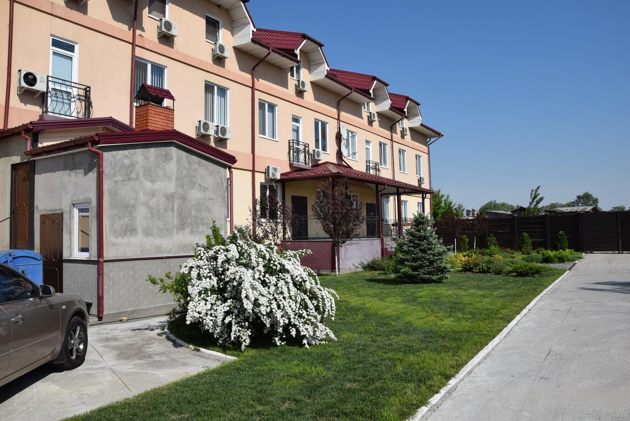 Sunlake Osokorki Gnedin